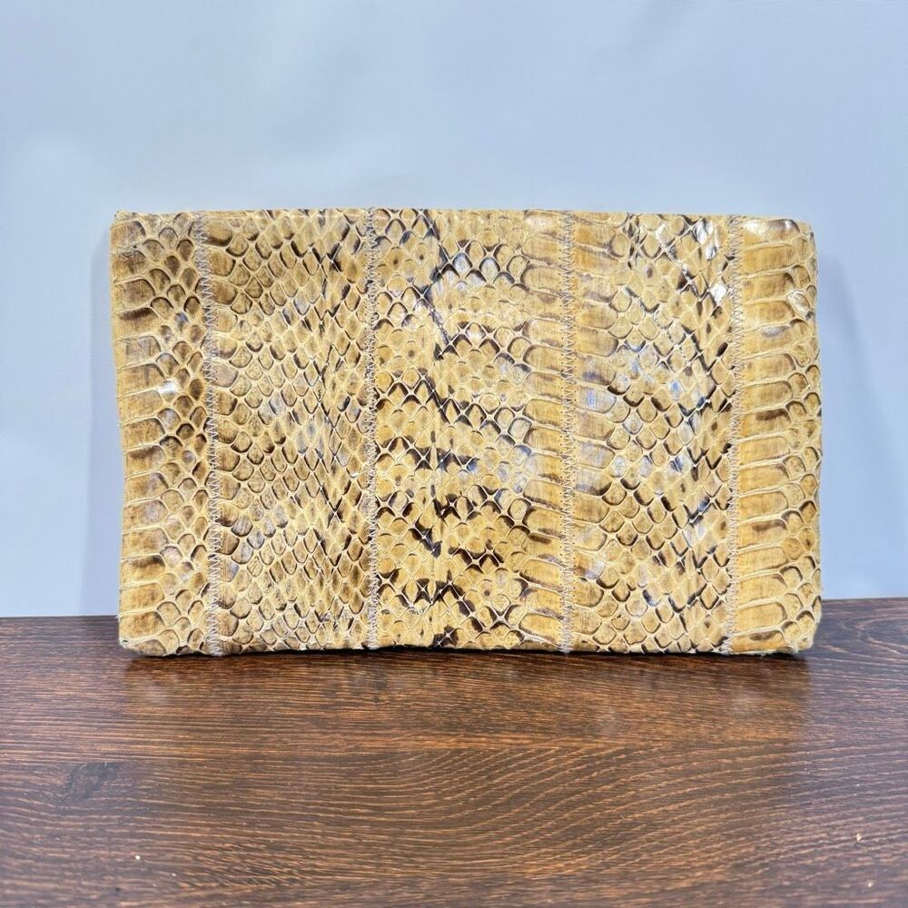 Vintage Clemente yellow snakeskin clutch purse  size 11x7"